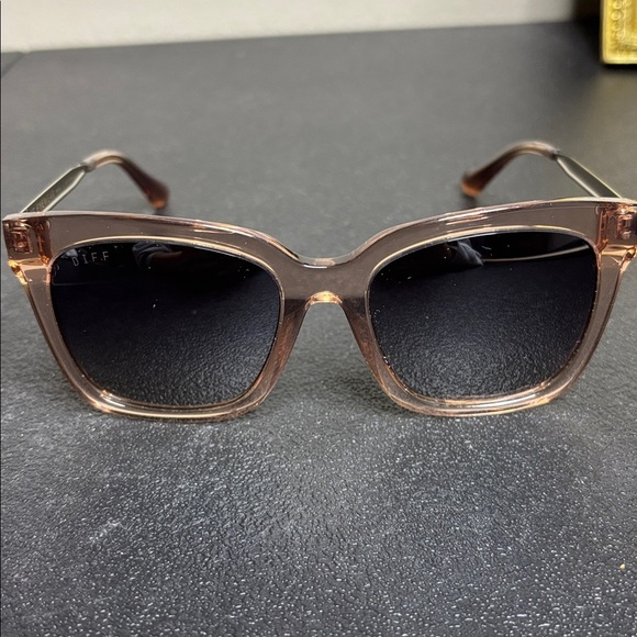 Diff Bella Square Sunglasses Eyewear Classic main image 8